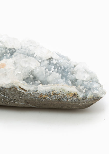 Zeolite Crystal 3 | Apophyllite and Blue Chalcedony – DIANI