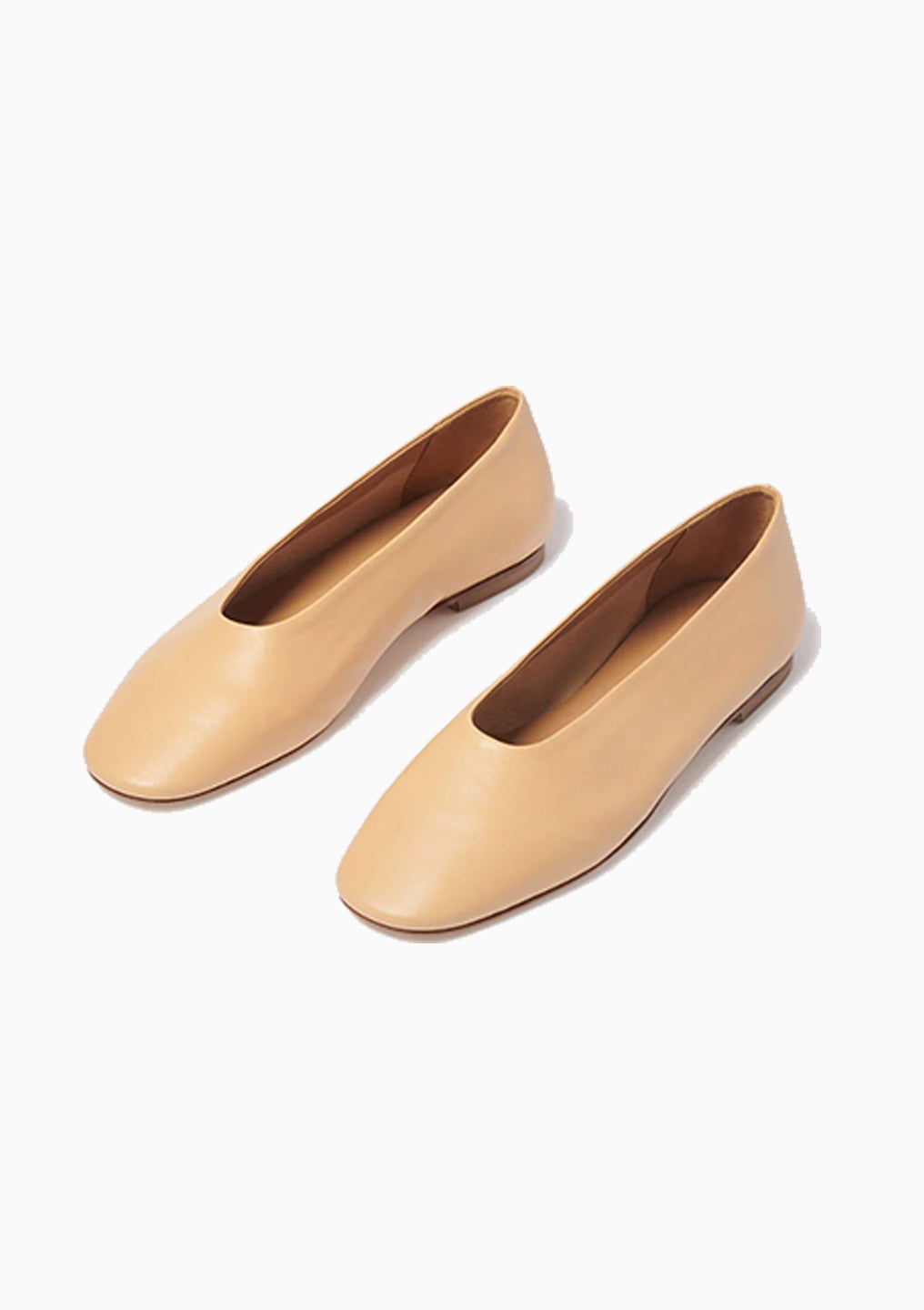 Kirsten Flat | Chai