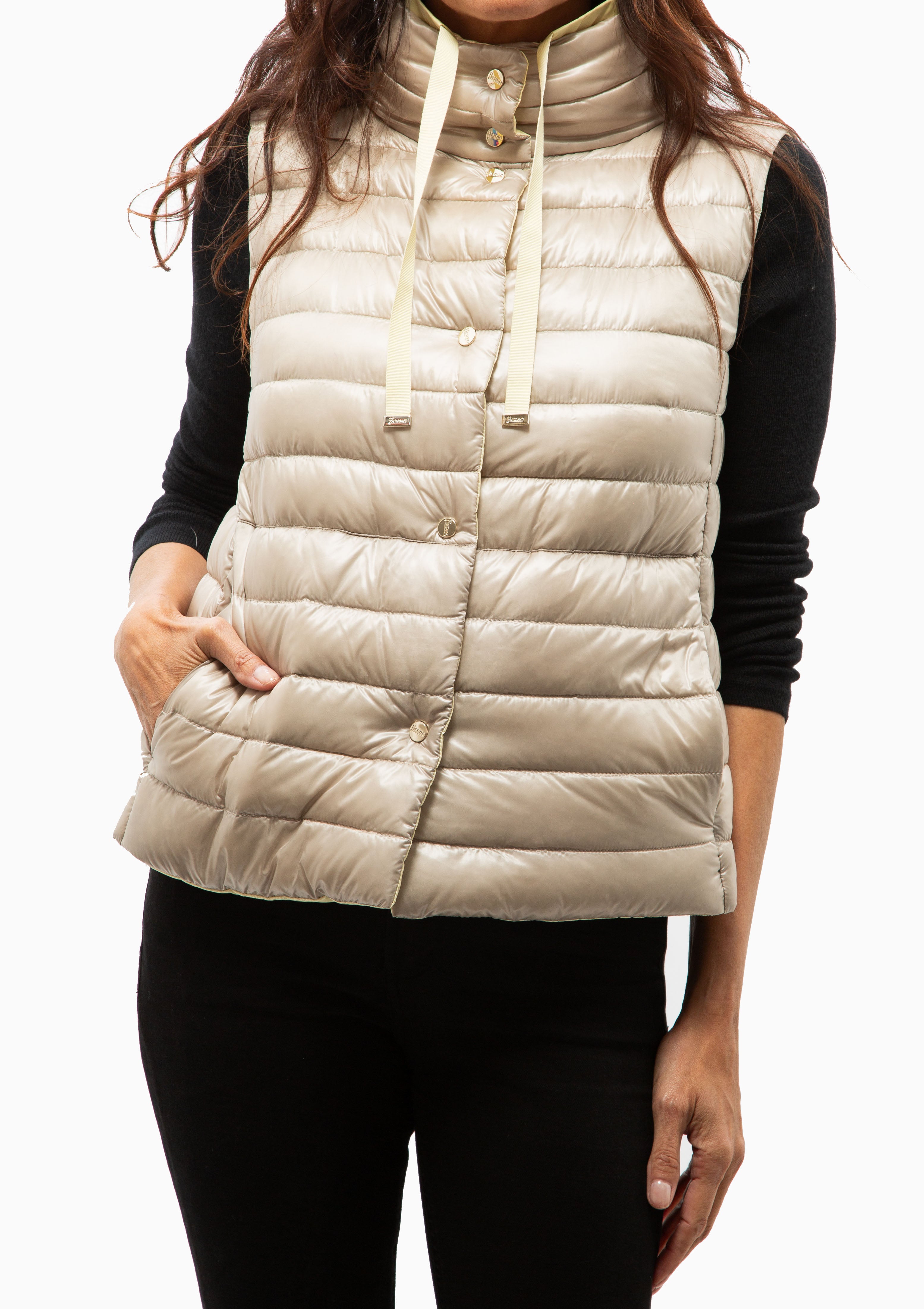 Nylon Ultralight Reversible Vest | Pale Yellow/Champagne