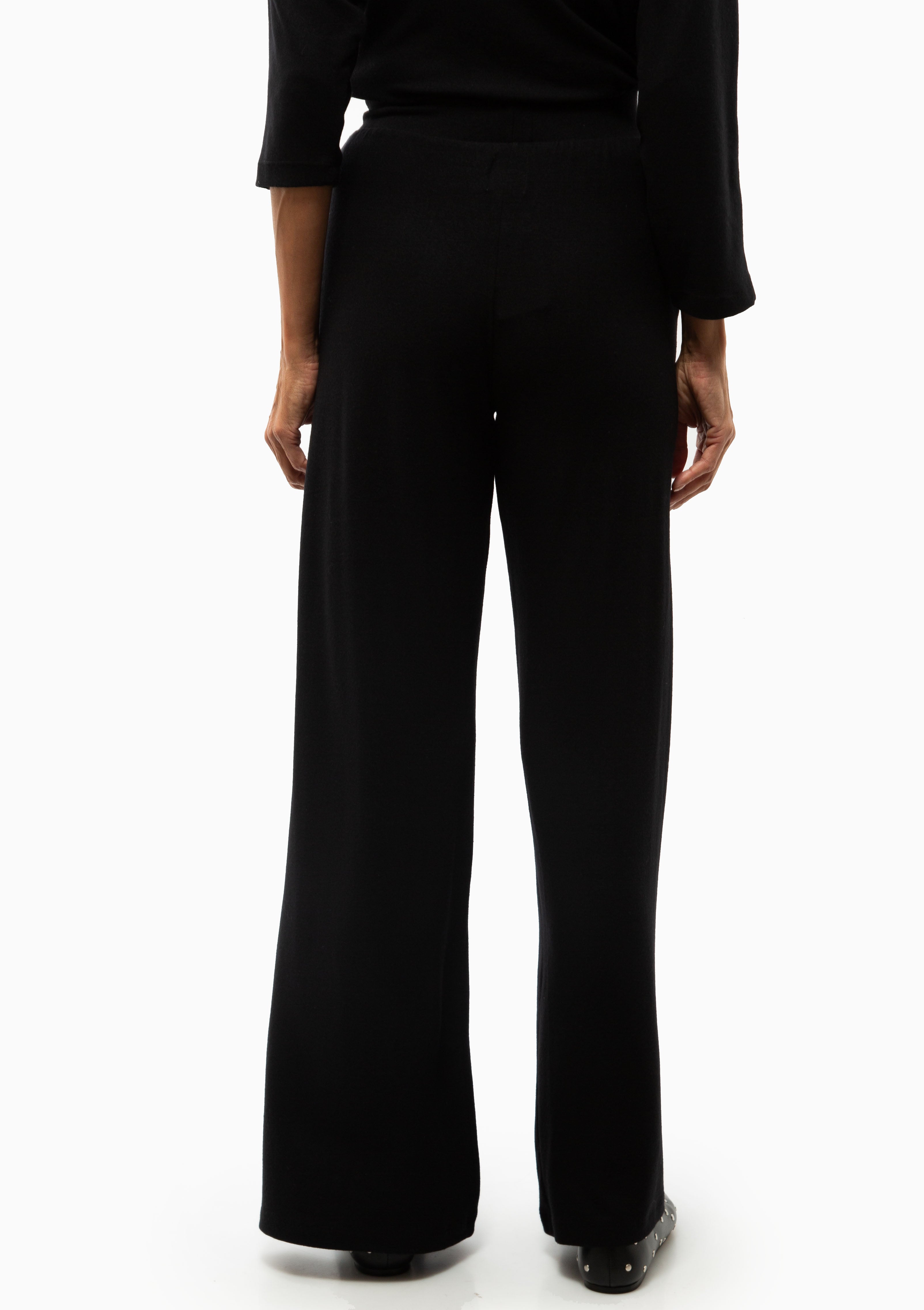 Lauren Pleated Pocket Pant | Black