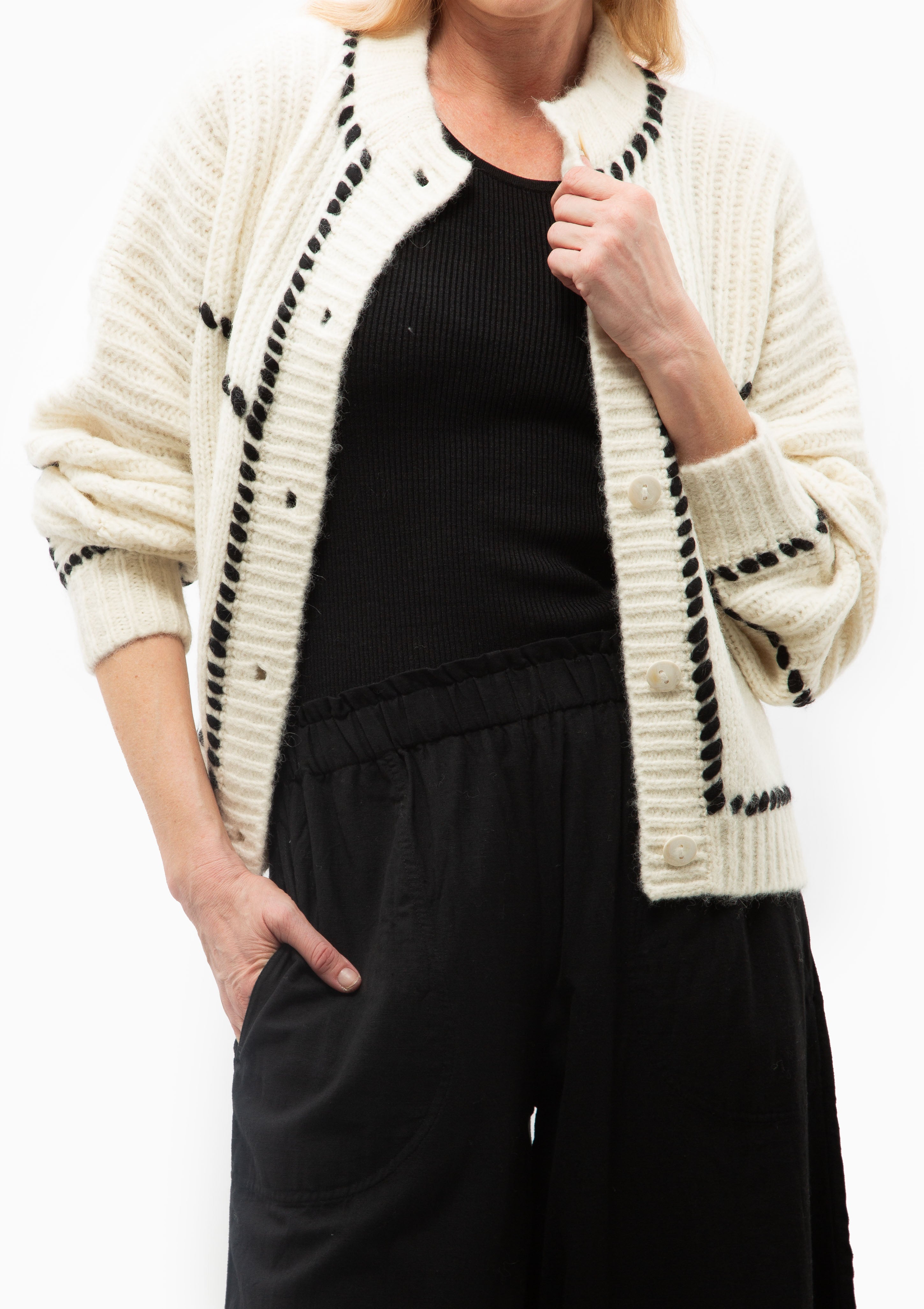 Andermatt Cardigan | Ivory/Black