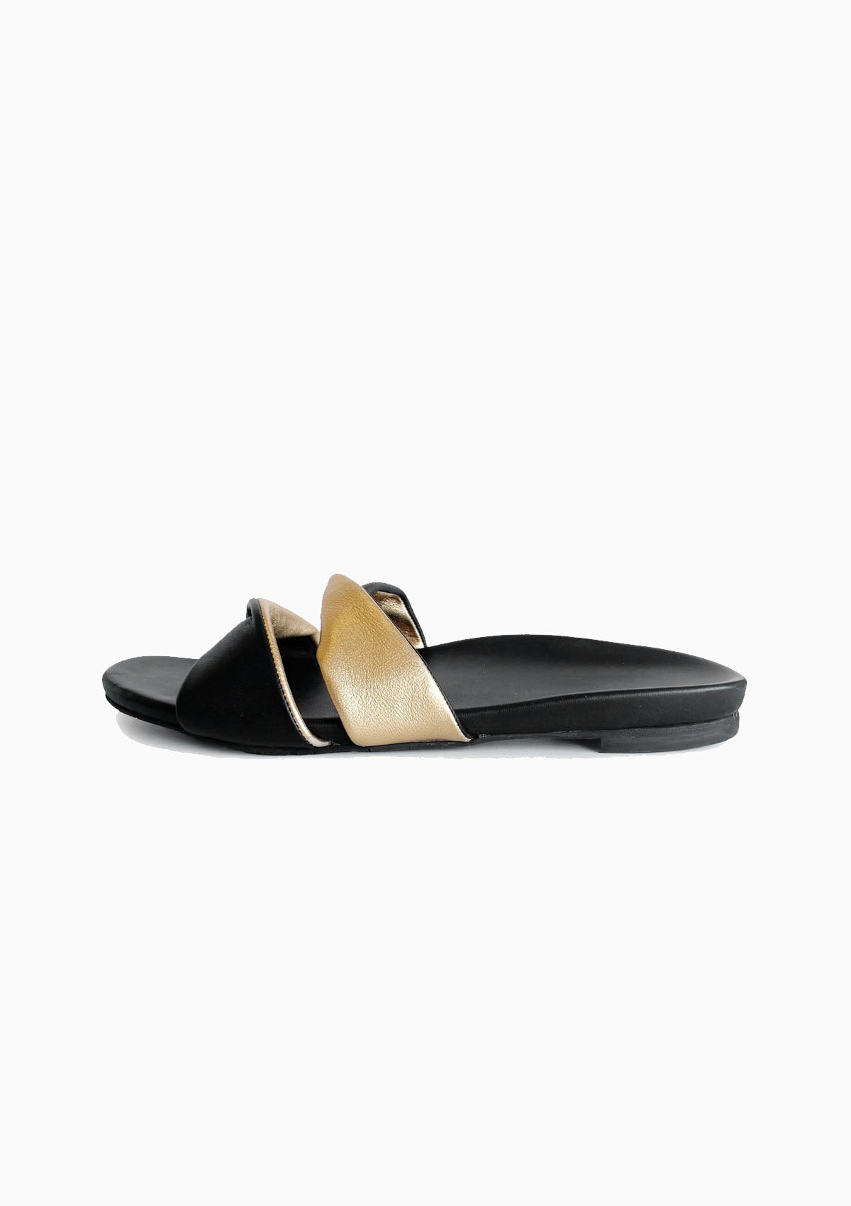 Bego Sandal | Black/Gold Nappa