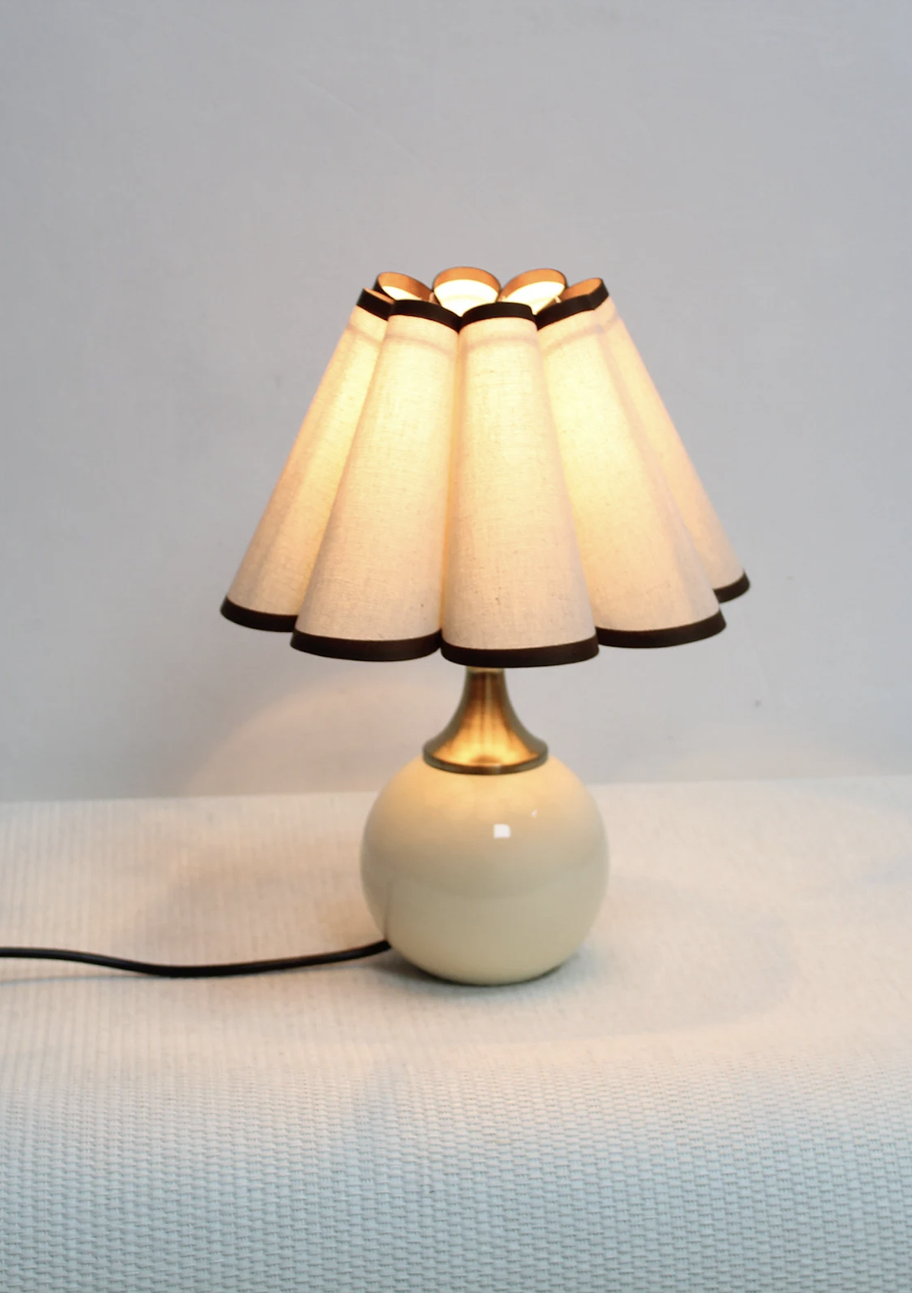 Handmade Duzy Lampshade & Ceramic Base | Light Khaki/Cream