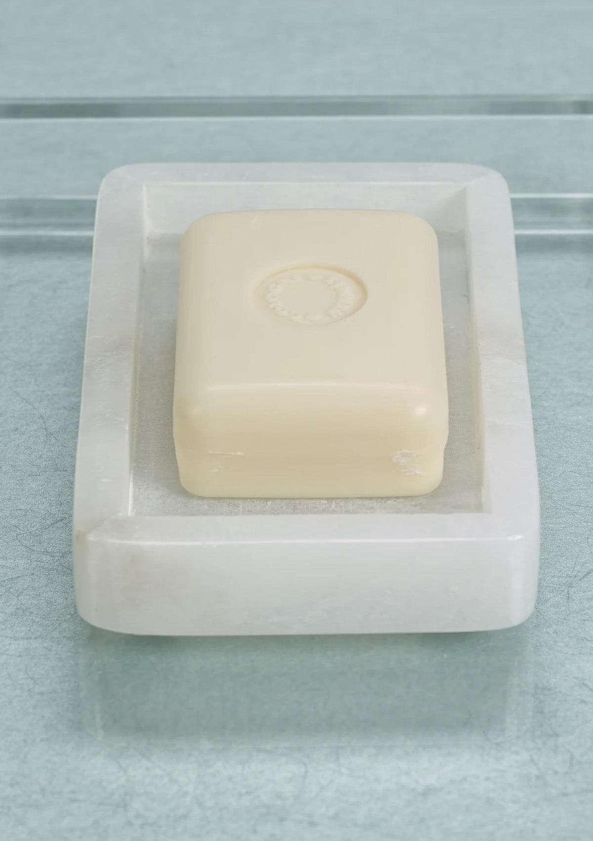 Cote D'Azur Alabaster Rectangular Soap Dish