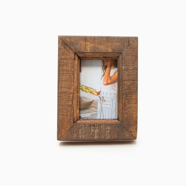 Reclaimed wood double picture frame 4x6