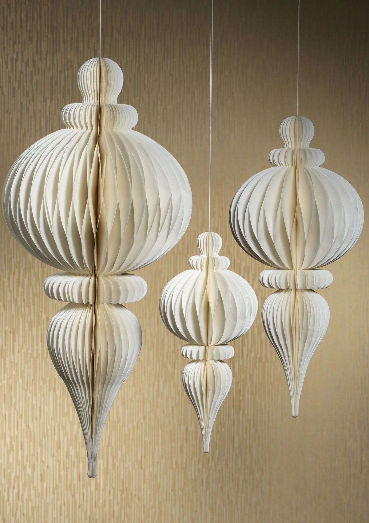 Wish Paper Deco Finial Pendant | 26"