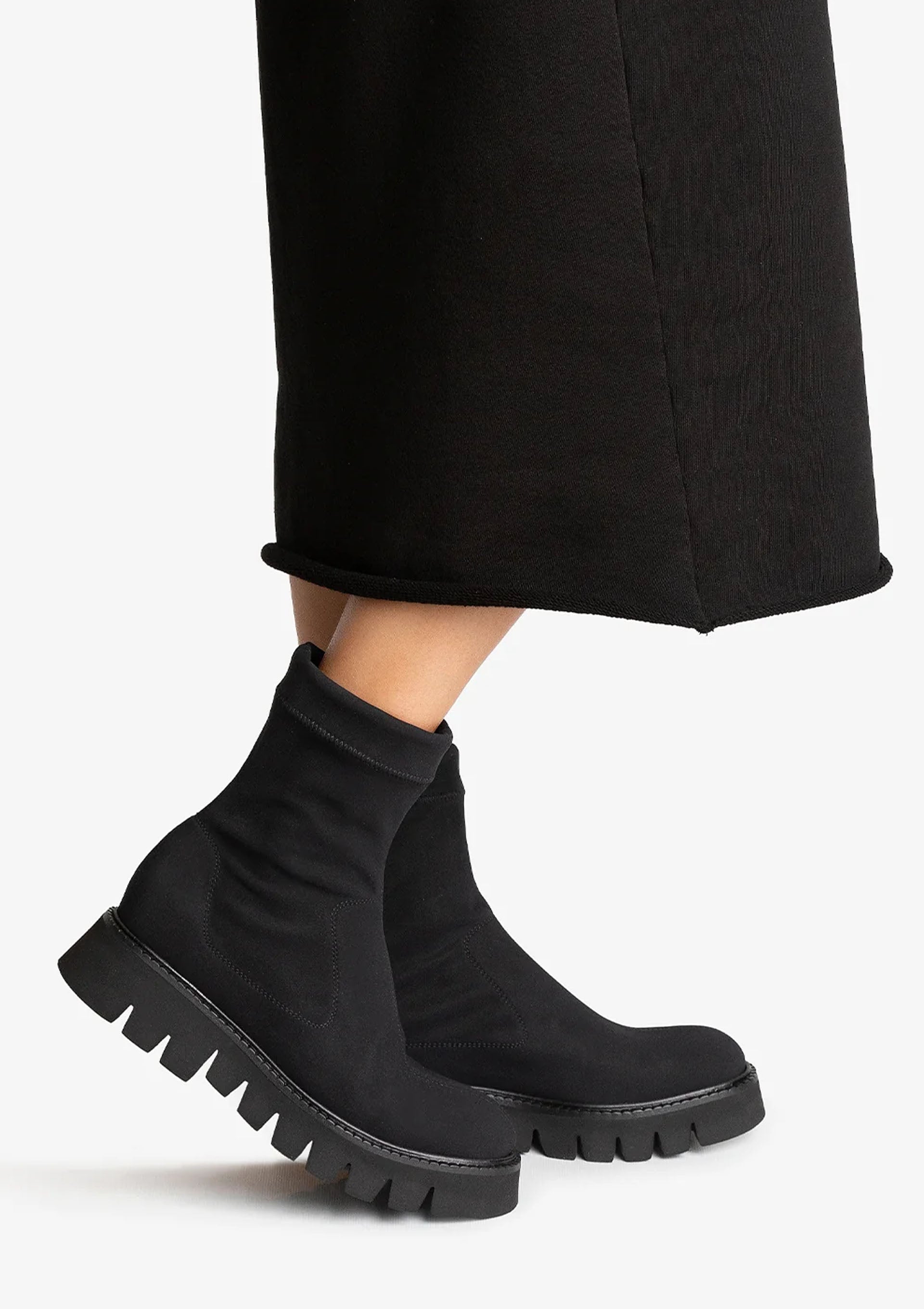 Selen Stretch Boot | Black