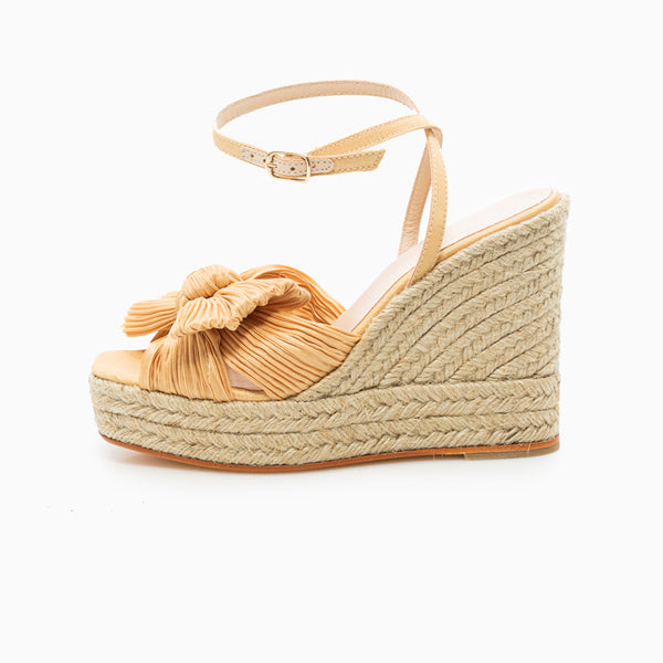 Loeffler randall discount taylor wedge review